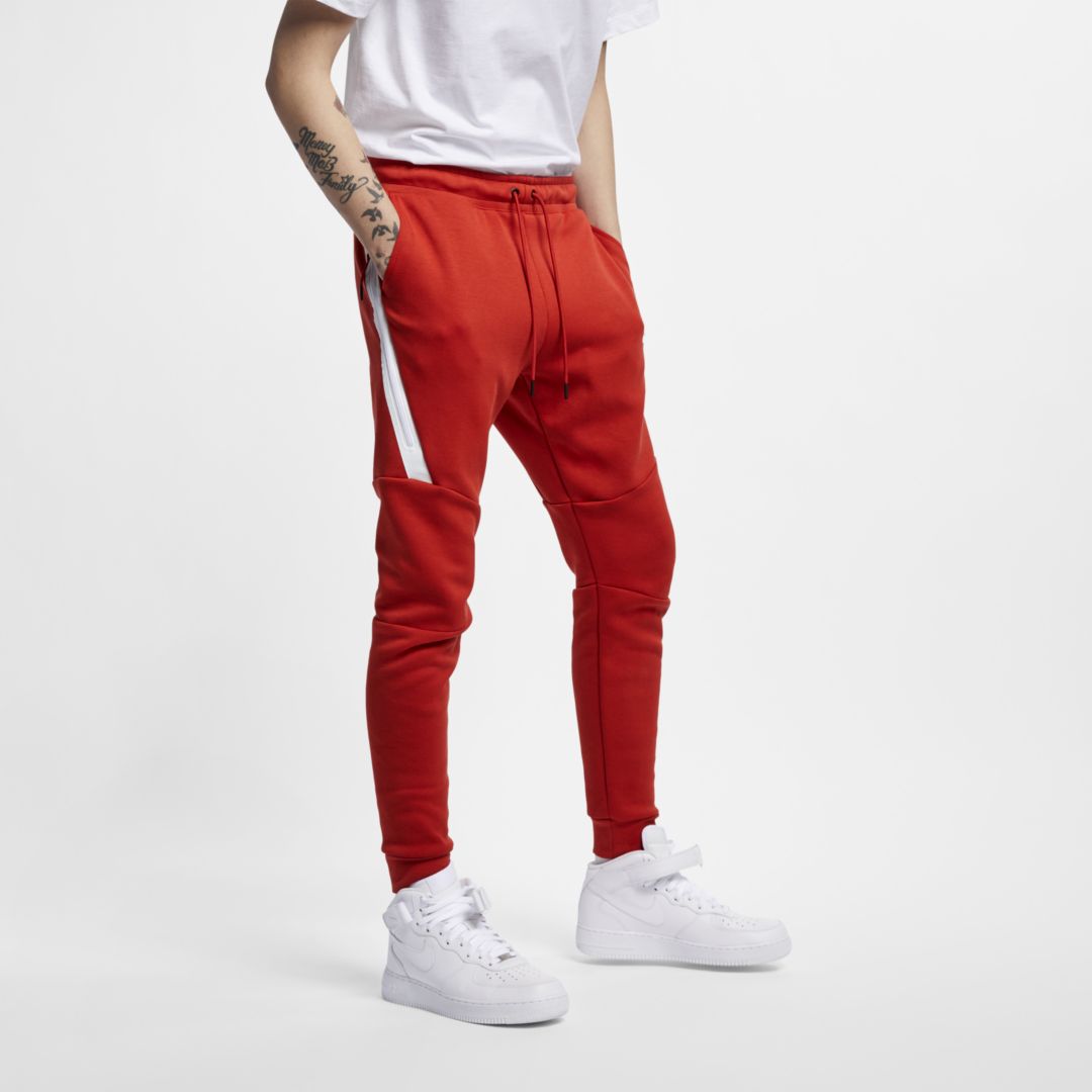 Nike Sportswear Tech Fleece Men's Jogger In Red
