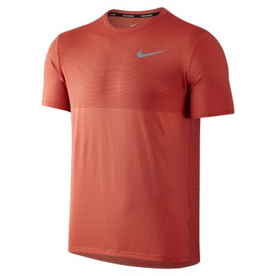 NoneМужская беговая футболка с коротким рукавом Nike Zonal Cooling Relay из сплошной сетки обеспечивает невесомую вентиляцию и абсолютный комфорт на любой пробежке.<br>