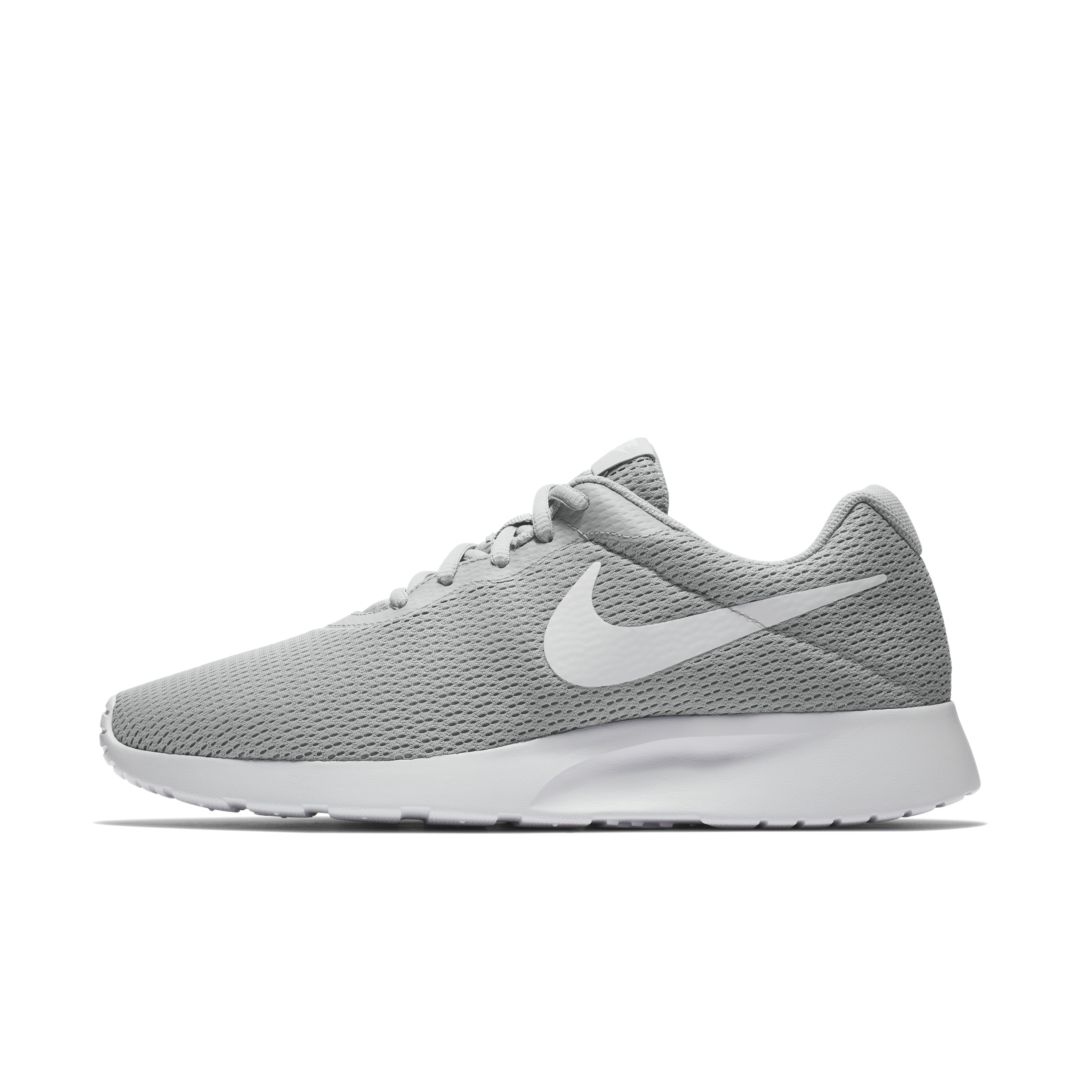 Nike Tanjun Wide (4e) Men's Shoe In Grey