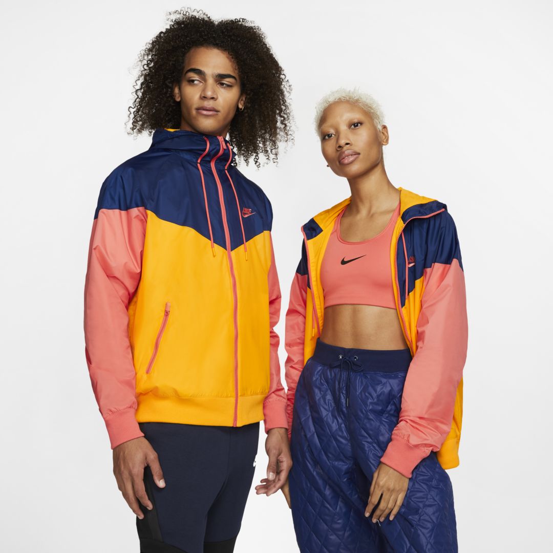 Nike Sportswear Windrunner Hooded Windbreaker In Gold
