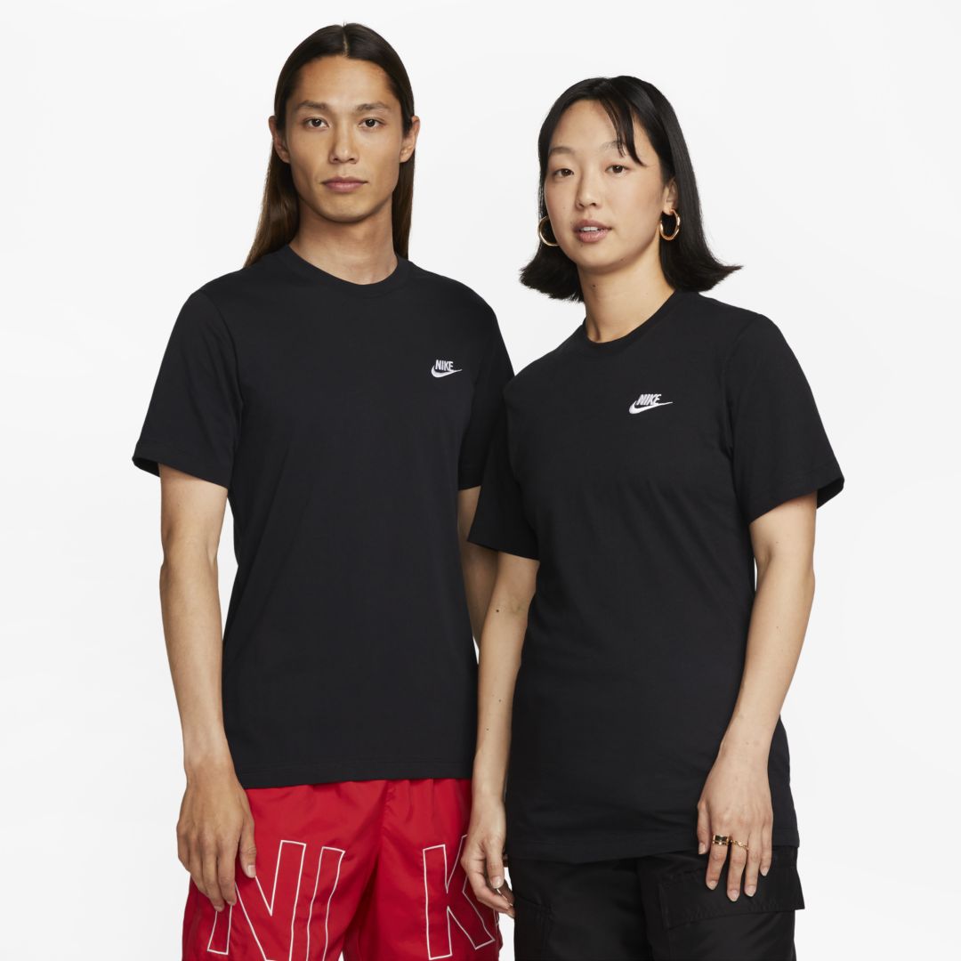 Shop Nike Men's  Sportswear Club T-shirt In Black
