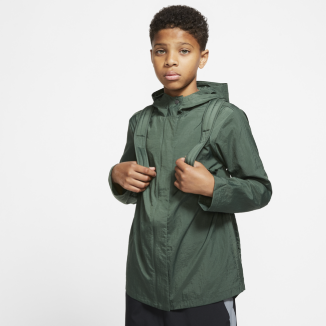 Yeşil Nike Sportswear Tech Pack Genç Çocuk (Erkek) Sırt Çantası ve Ceket XS;S;M;L;XL