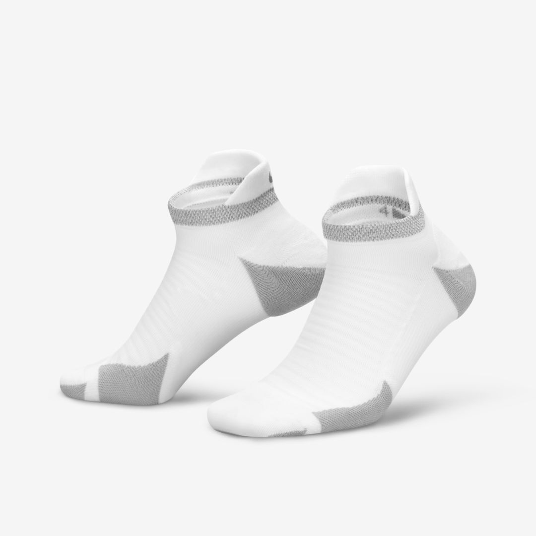 Nike Unisex Spark Cushioned No-show Running Socks In White