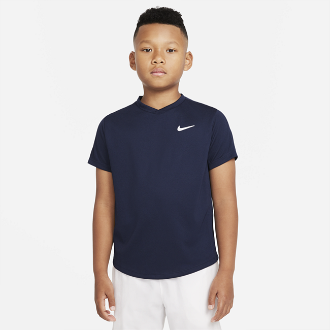 NikeCourt Dri-FIT Victory kortermet tennisoverdel til store barn (gutt) - Blue
