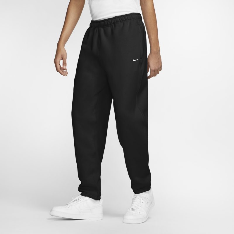 Nike Solo Swoosh Men's Fleece Trousers - Black