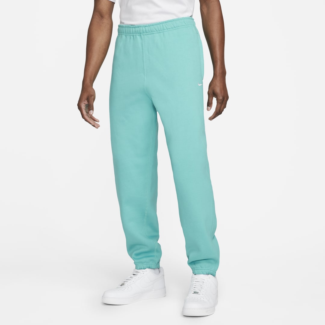 Nike Men's Solo Swoosh Fleece Pants In Green