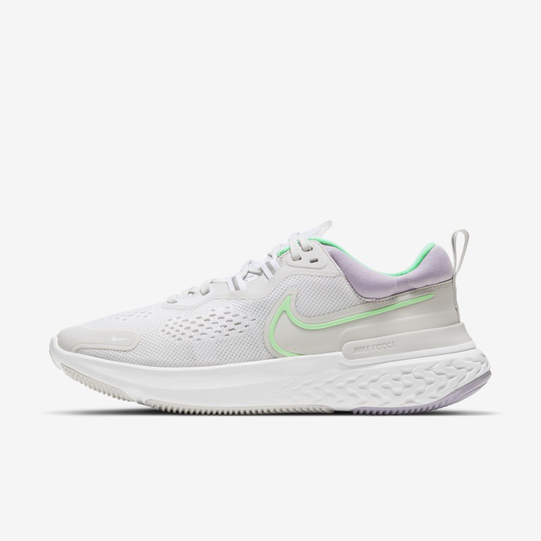 Nike React Miler 2 Women's Road Running Shoes In Platinum Tint,white,green Glow