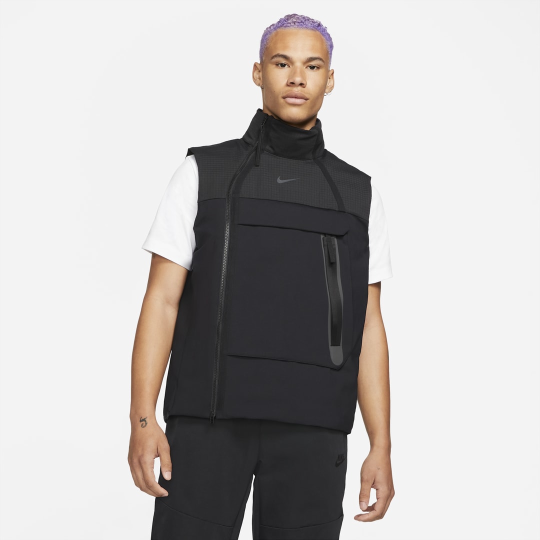 Nike Sportswear Tech Pack Synthetic-fill Men's Vest In Black