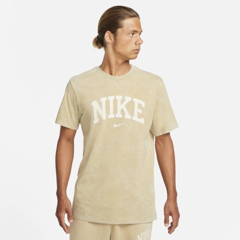 Nike Sportswear Men's T-Shirt - Brown