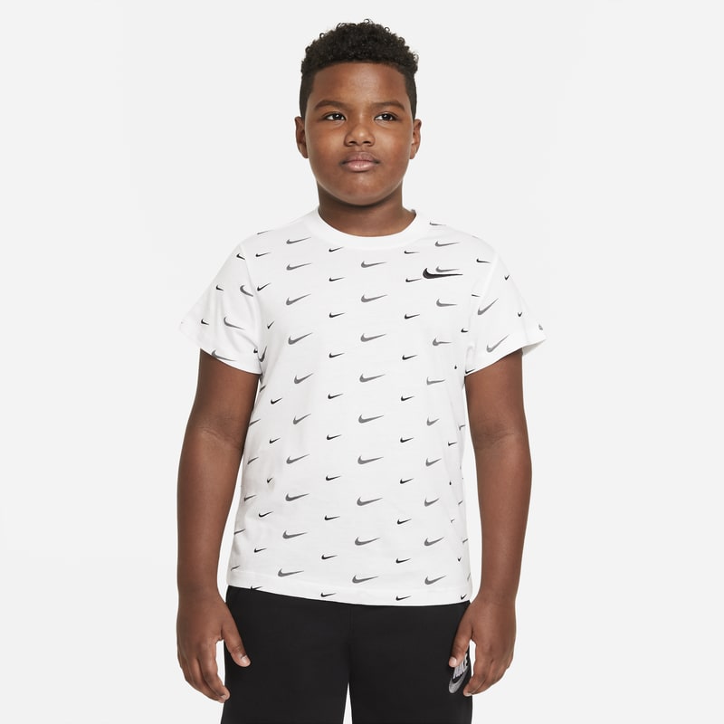 T-shirt dla dużych dzieci (chłopców) z nadrukiem Nike Sportswear (wydłużony rozmiar) - Biel