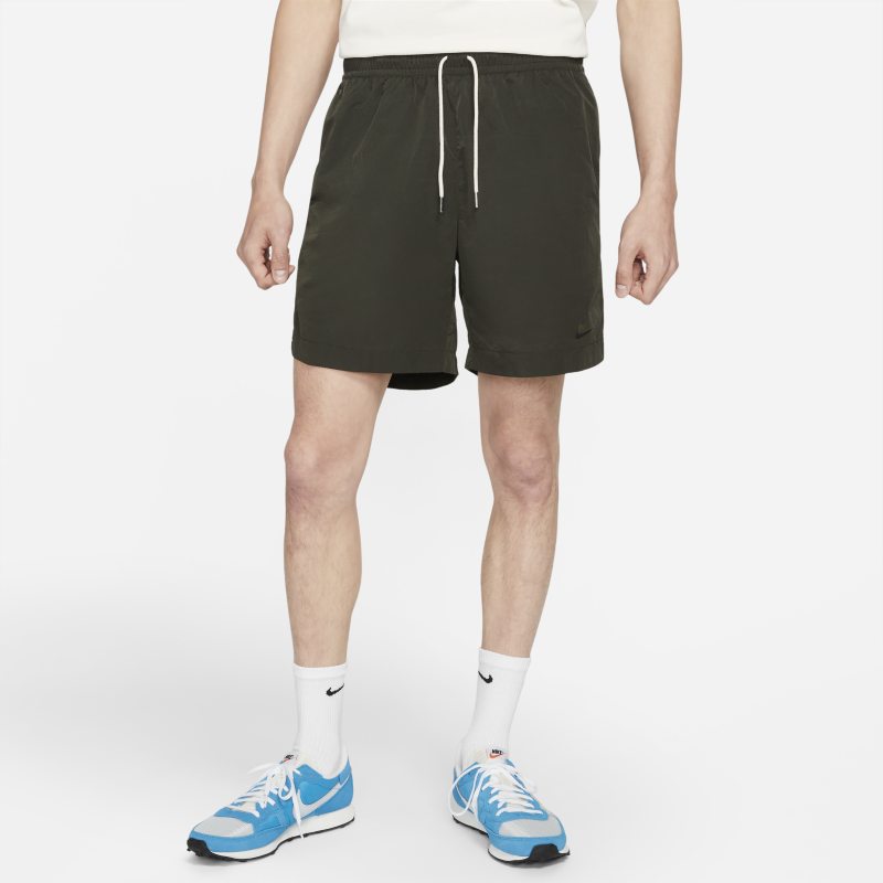 Ofodrade träningsshorts i vävt material Nike Sportswear Style Essentials för män - Brun
