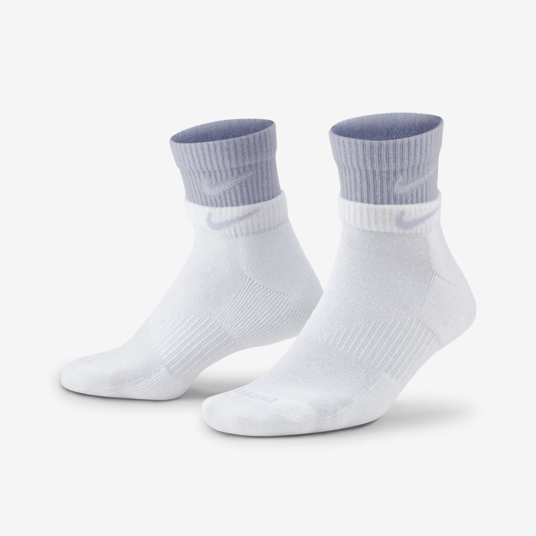 Nike Everyday Plus Cushioned Training Ankle Socks In White,purple Chalk,white