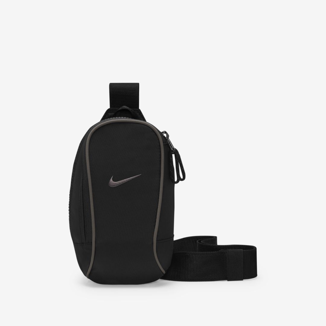 Nike Sportswear Essentials Crossbody Bag In Black