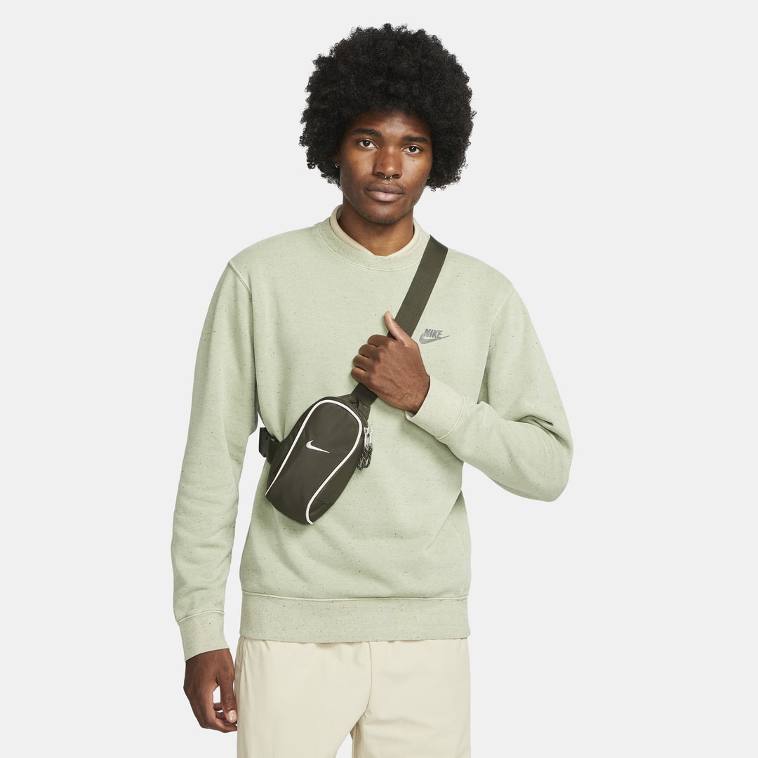Nike Sportswear Essentials Crossbody Bag In Green