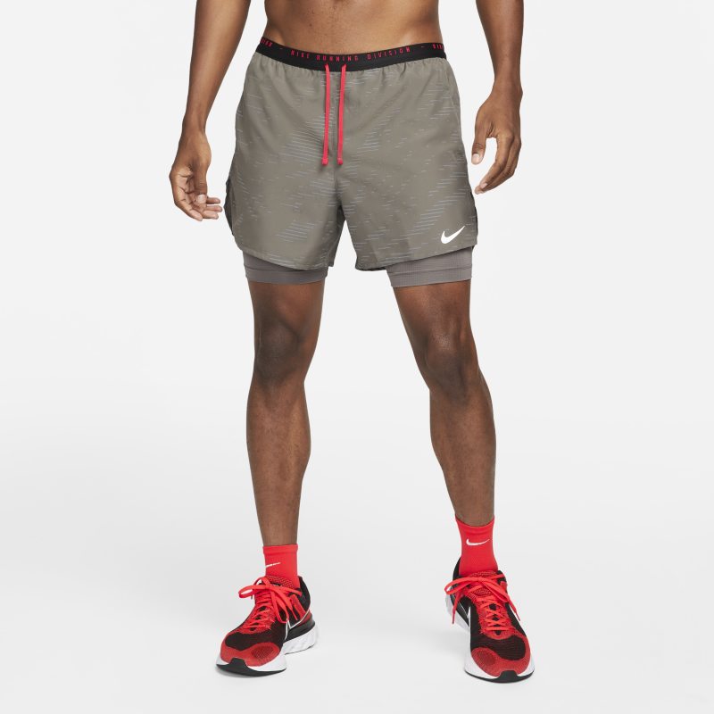 Nike Dri-FIT Run Division Flex Stride Pantalón corto de running 2 en 1 y 13 cm - Hombre - Gris Nike