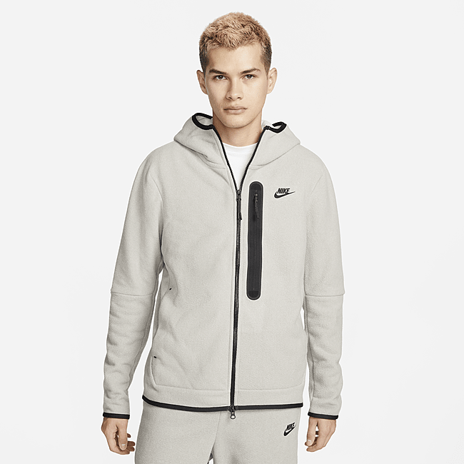 Nike Sportswear Tech Fleece hettejakke i vinterutgave til herre - Grey