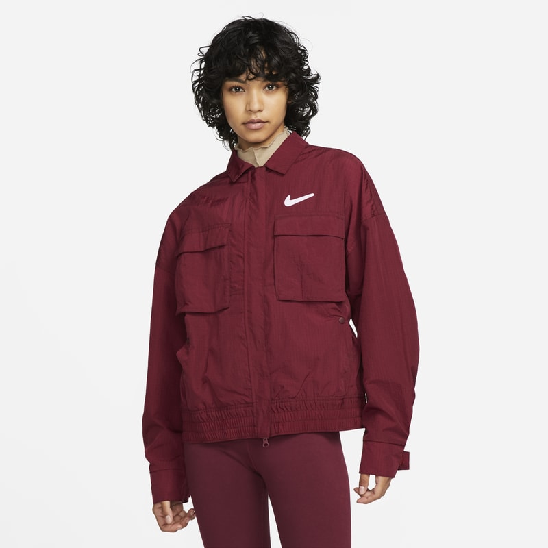Damska kurtka z tkaniny Nike Sportswear Swoosh - Czerwony