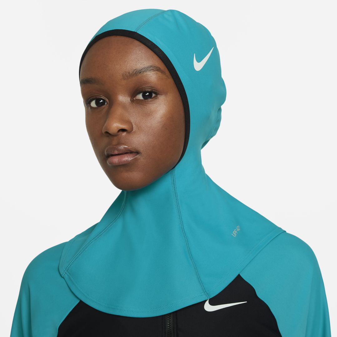Nike Victory Women's Swim Hijab In Aquamarine