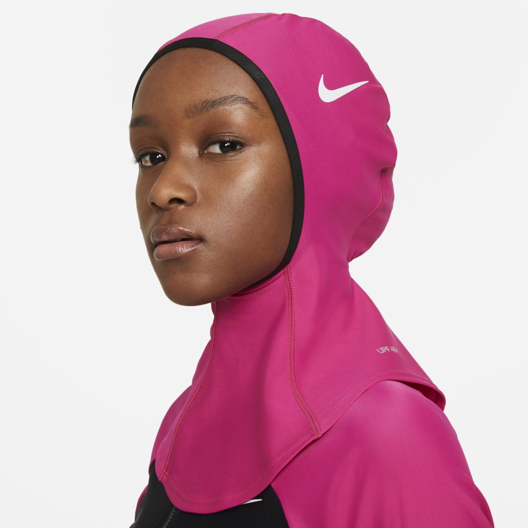 Nike Victory Women's Swim Hijab In Fireberry
