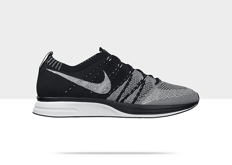 Nike-Flyknit-Trainer-Unisex-Running-Shoe