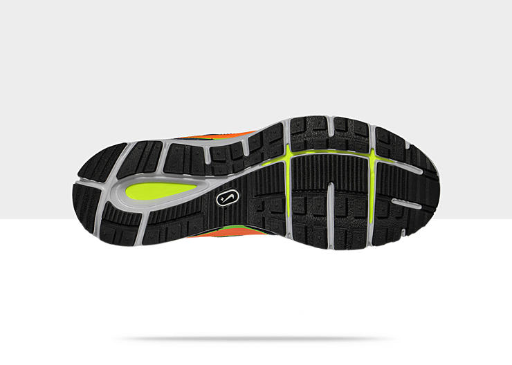 fly running shoes