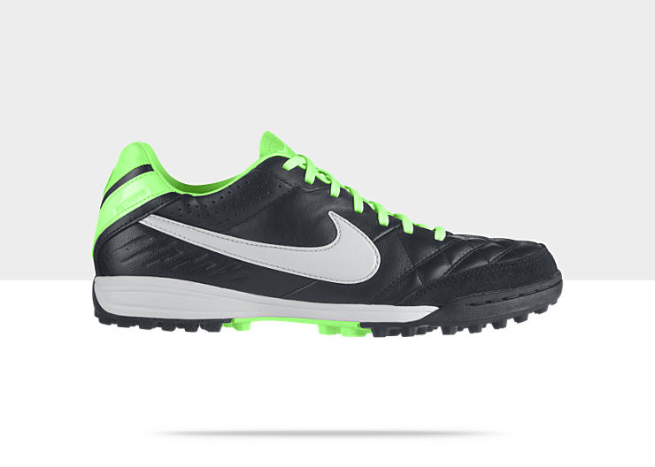 nike indoor soccer shoes tiempo