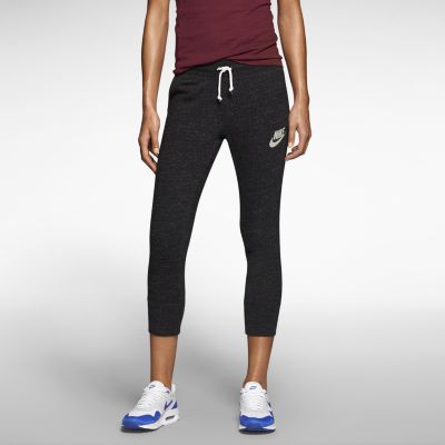 Nike Gym Vintage Womens Capris   Black