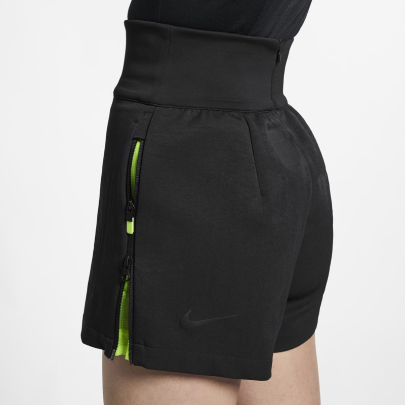 Short tisse Nike Sportswear Tech Pack pour Femme - Gris