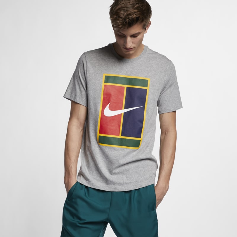 

NikeCourt Logolu Erkek Tenis Tişörtü - Gri