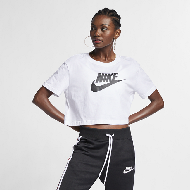 Image of Nike Sportswear Essential Women's Cropped Logo T-Shirt - Blanc