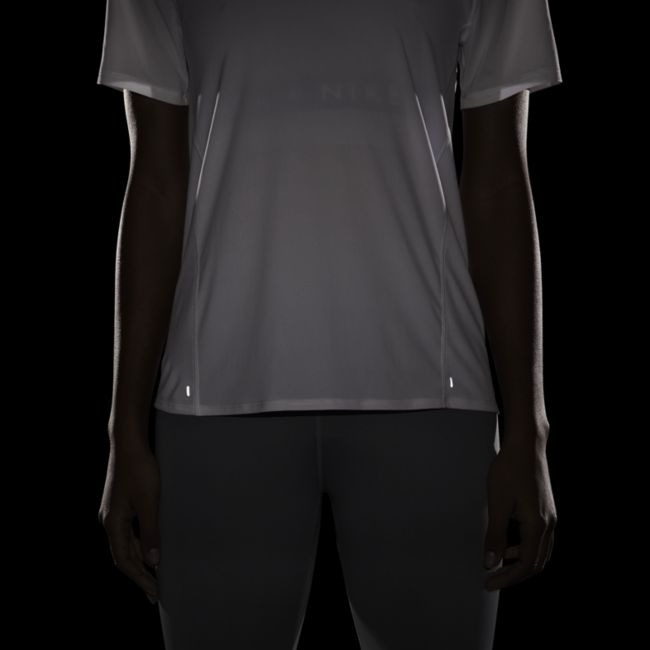 Damska koszulka z krótkim rękawem do biegania Nike City Sleek - Biel