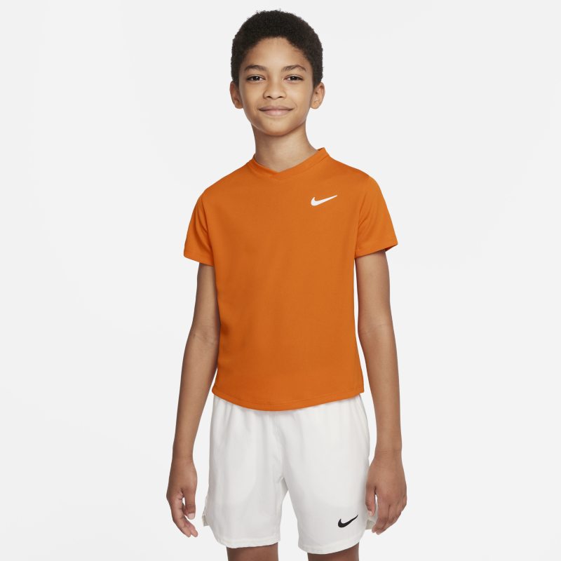 NikeCourt Dri-FIT Victory Camiseta de tenis de manga corta - Niño - Naranja