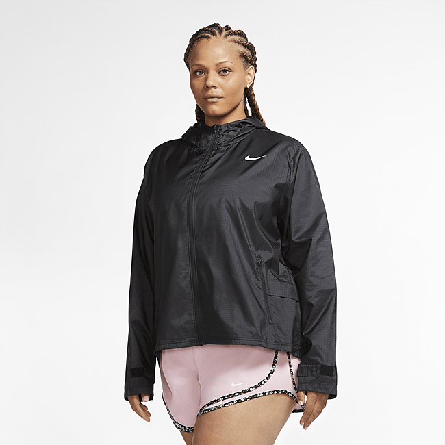 фото Женская беговая куртка nike essential (большие размеры) - черный
