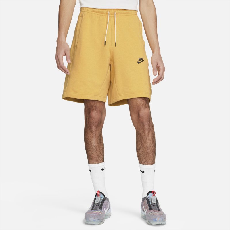 Nike Sportswear Pantalón corto de tejido Fleece - Hombre - Amarillo