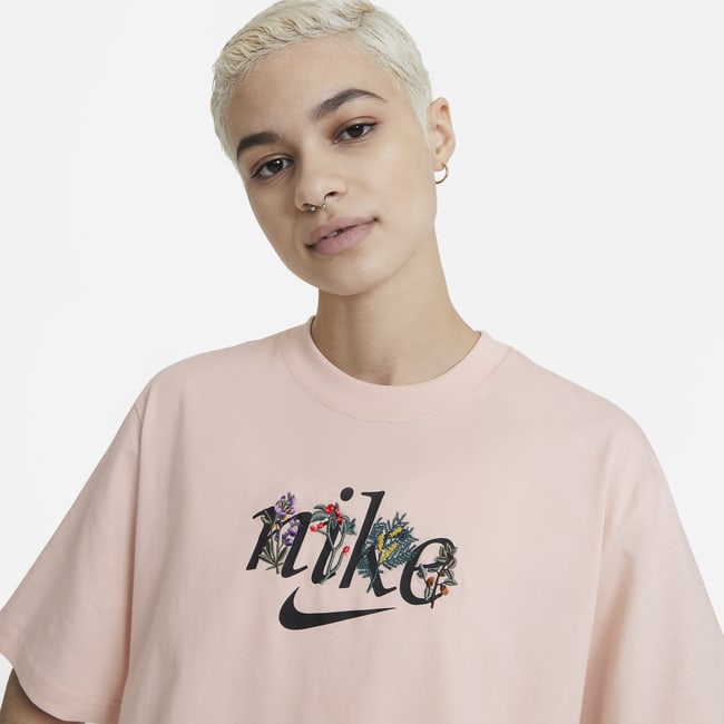 T-shirt damski Nike Sportswear - Pomarańczowy
