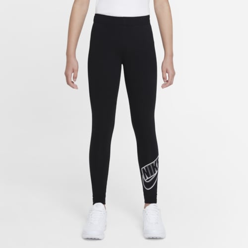 Nike Sportswear Favorites