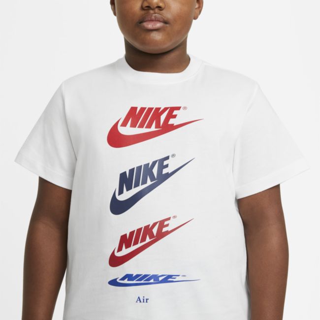 T-shirt dla dużych dzieci (chłopców) Nike Sportswear (szersze rozmiary) - Biel