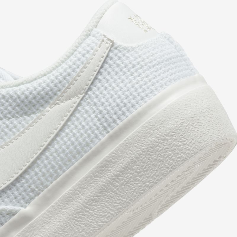 Nike Blazer Low Platform, BLANCO, hi-res