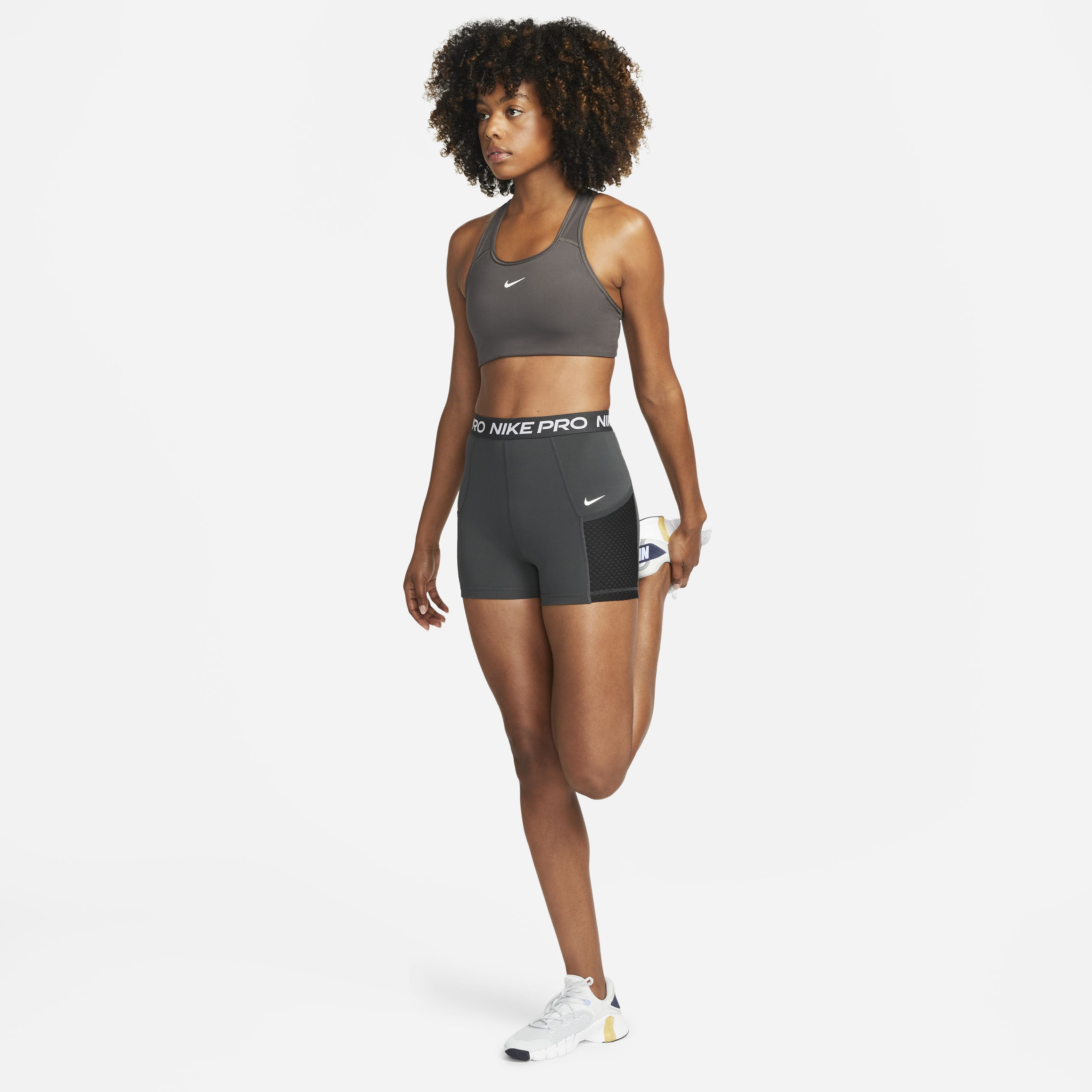 Nike Pro Dri-FIT, Gris humo oscuro/Negro/Blanco, hi-res