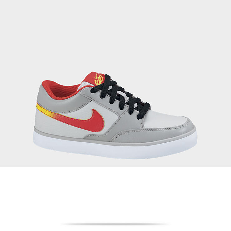 nike 6 0 avid jr shoe boys shoe 10 5c 7y $ 45 00 5