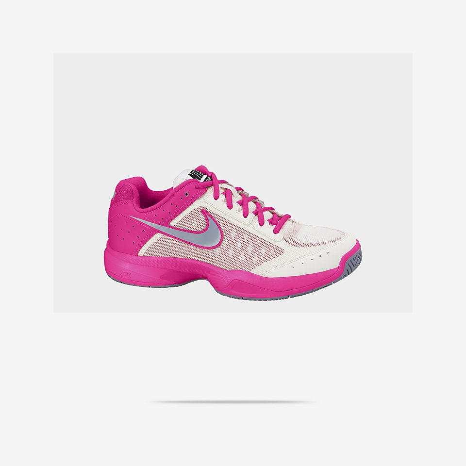 Nike Air Cage Court Womens Tennis Shoe.