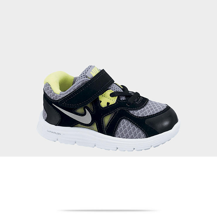  Nike Boys Shoes. Infant, Toddler, Pre School and Youth.