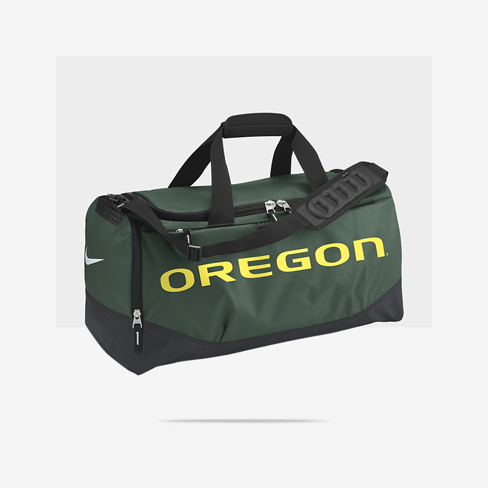 Nike Team Training Max Air (Oregon) (Medium) Duffel Bag