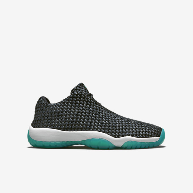 Air Jordan Future Low (3.5y 9.5y) Kids Shoe.