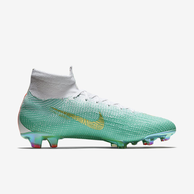 new nike soccer boots 2018
