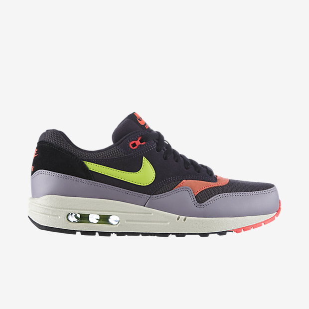 Nike Air Max 1 Essential Mens Shoe.