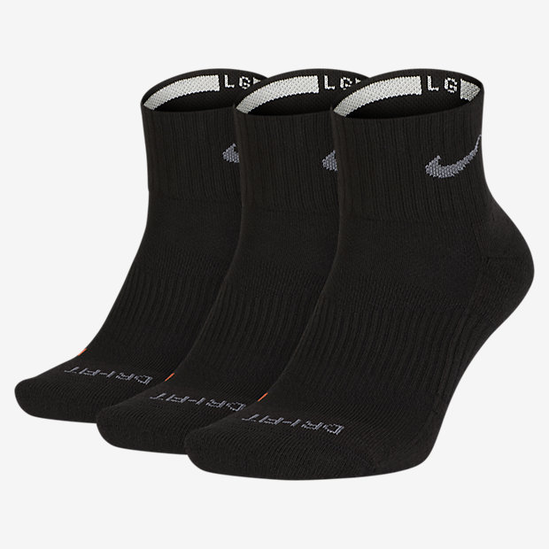 Nike Dri-FIT Half-Cushion Quarter (3 Pair) Training Socks. Nike.com