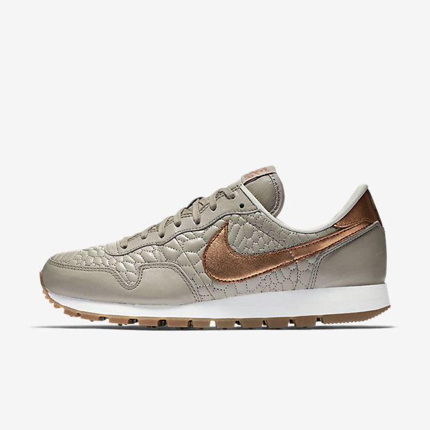 Nike Air Pegasus Premium Womens Shoe