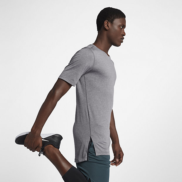 Мужская функциональная футболка с коротким рукавом для тренинга Nike Dri-FIT 888413566777