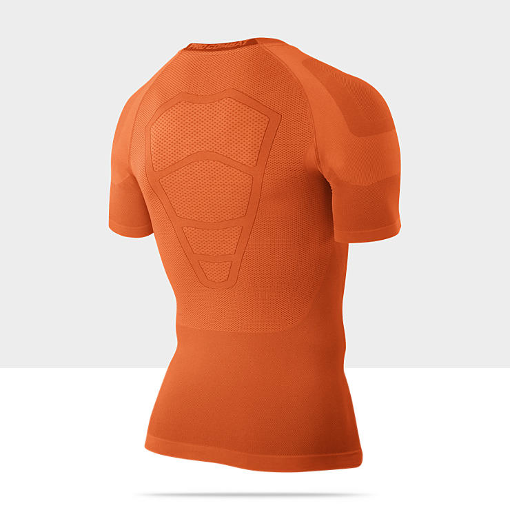 CAMISETA DE ENTRENAMIENTO NIKE PRO COMBAT HYPERCOOL   HOMBRE